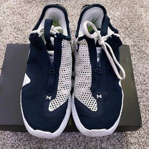 Nike Paul George 4 (Navy Blue/White), Great Condition